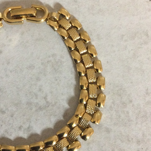 FINAL Gold chain shiny link bracelet - Picture 6 of 9
